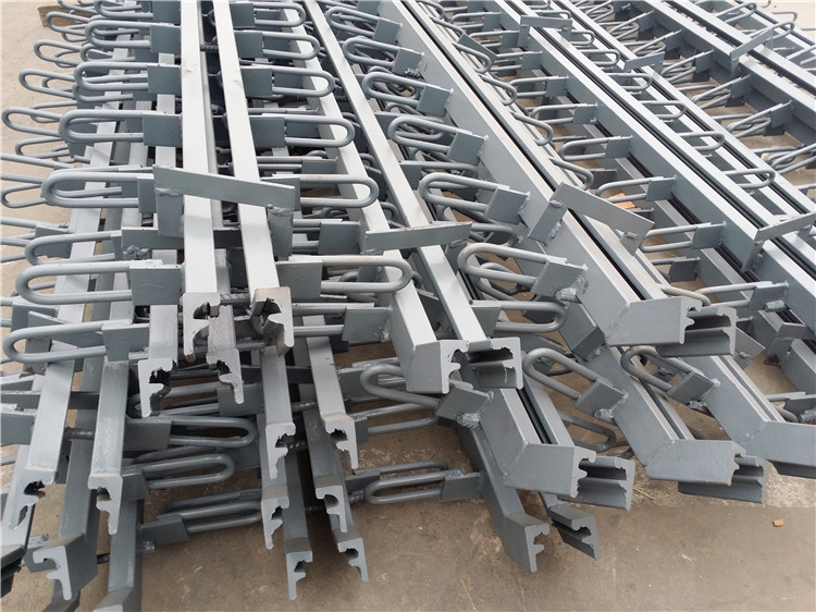 橋梁伸縮縫F�?(2).jpg 橋梁伸縮縫F�?(2).jpg